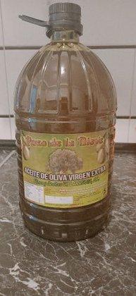 Vinos y Aceites Villarubia S L