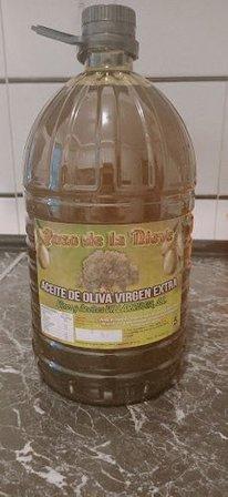 Vinos y Aceites Villarubia S L