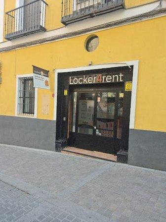 Consignas de Equipaje 24h Antón Martín I Locker4rent Madrid