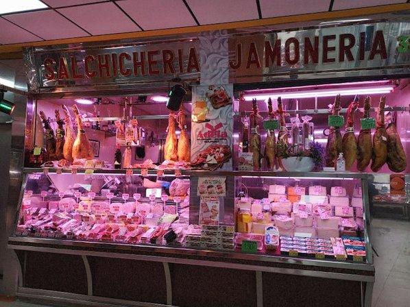 Adela Jamonería Gourmet