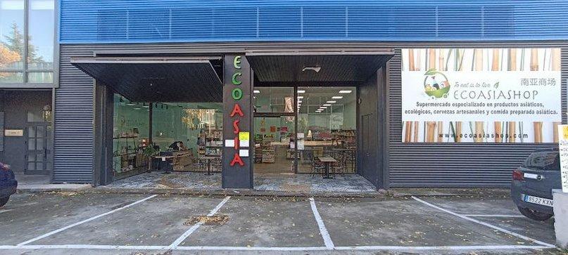 Ecoasia shop center. Asian Food & Craft Beer