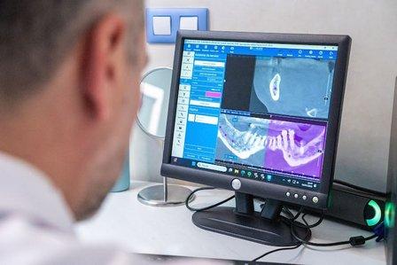 Policlinica Dental Area