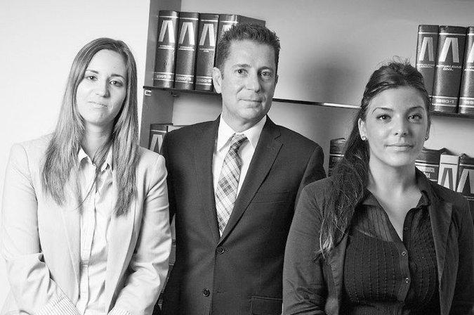 De Torre Abogados
