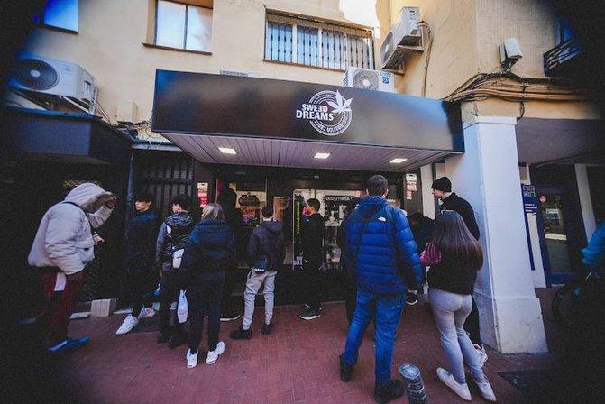 TIENDA CBD SWEED DREAMS PREMIUM STORE ALCALÁ DE HENARES