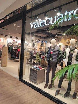 Valecuatro
