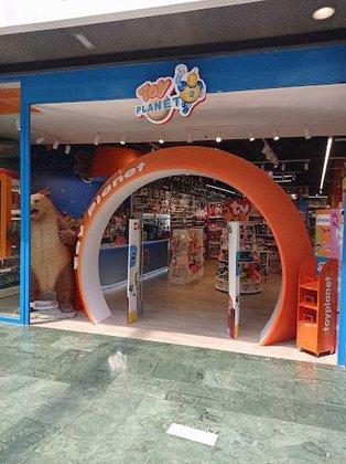 Toy Planet