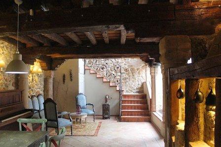 Casa rural al alba