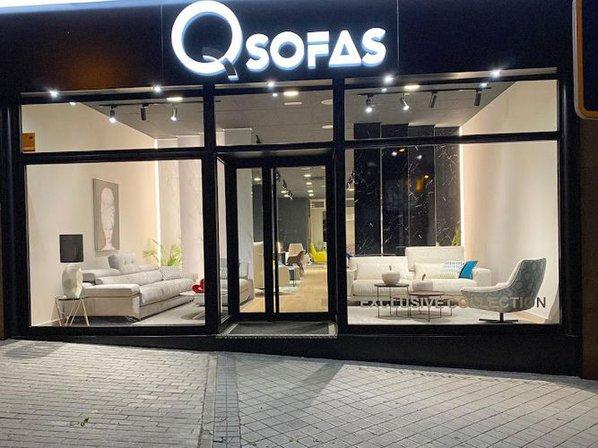 Q-Sofas