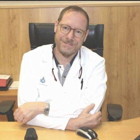 Dr. Luis Jimenez Ferreres, Otorrino
