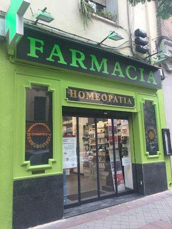 Farmacia Caceres 12. T. Alonso-Buron Llamazares