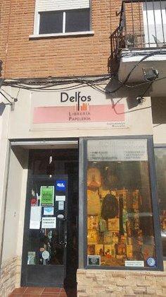 Librería Delfos