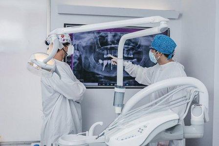 Clínica Dental Dr. José Luis Mejía - Alberto Aguilera