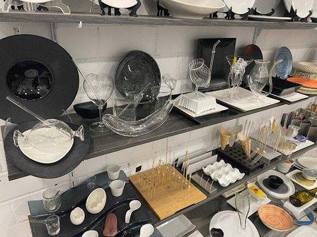 GLASS AND SERVICE (SUMINISTROS HOSTELERIA)