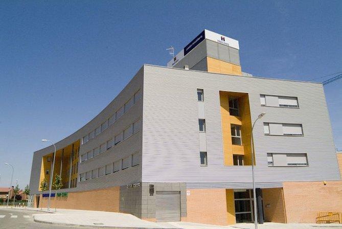 Tour de Molina Apartments