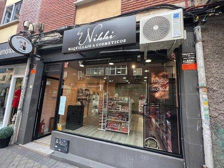by Nikki maquillaje y cosméticos