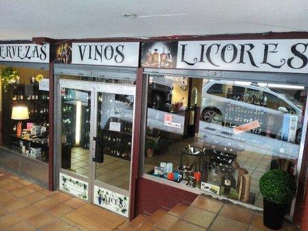 Raíces. Vinos, licores y cervezas artesanas