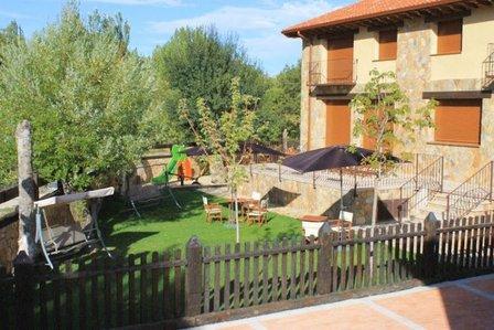 Apartamentos Rural La Cabaña
