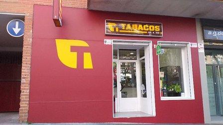 Estanco 449 y Punto mixto loterías 94280