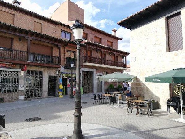fuente de la plaza de Mnazanares el Real