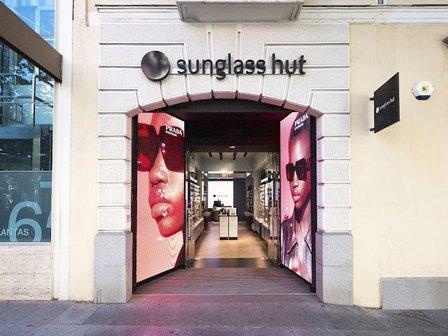 Sunglass Hut Serrano