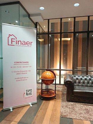 Finaer