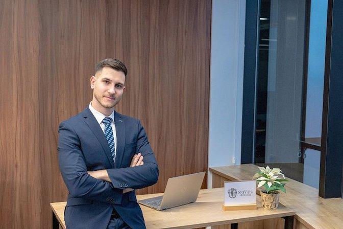 NOVUS ABOGADOS