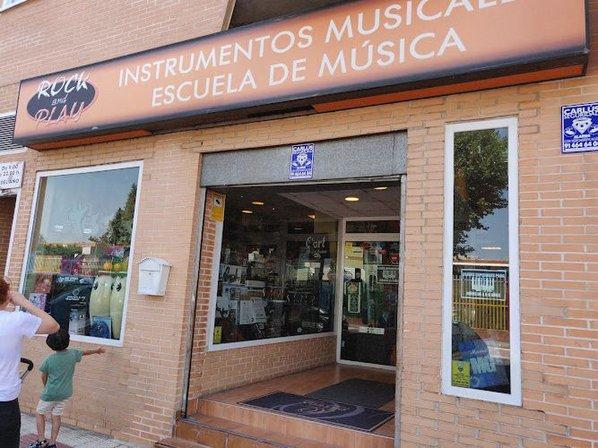 Rock & Play Instrumentos Musicales y Academia