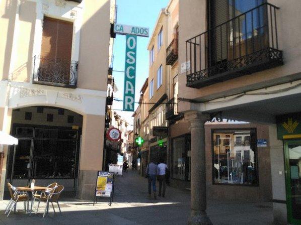 CALZADOS OSCAR. PARCELSHOP.