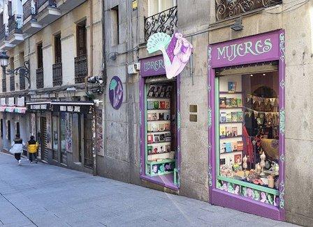 LIBRERÍA MUJERES - Especialistas en libros feministas y escritos por mujeres