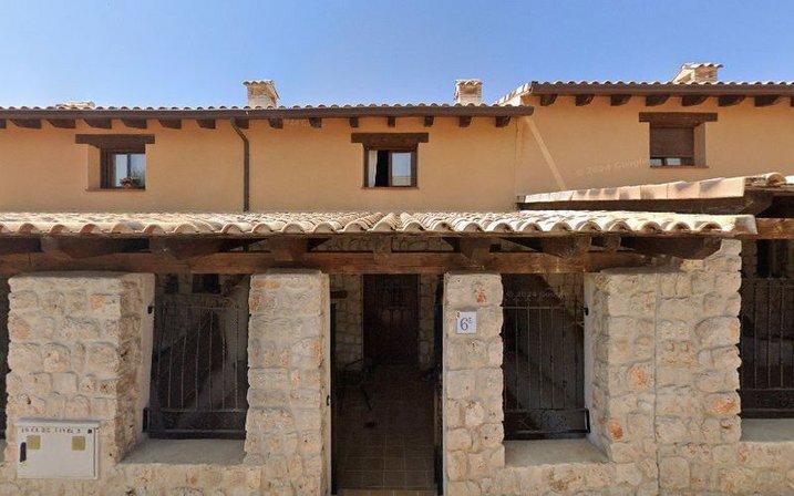 Apartamentos Rurales Para Grupos en Guadalajara : Apartamentos Los Parajes