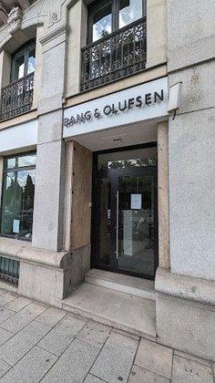 Bang & Olufsen