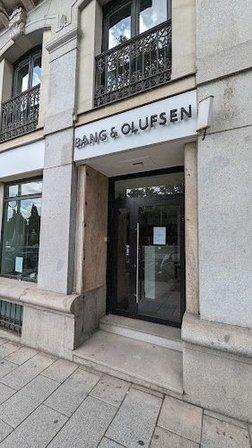 Bang & Olufsen