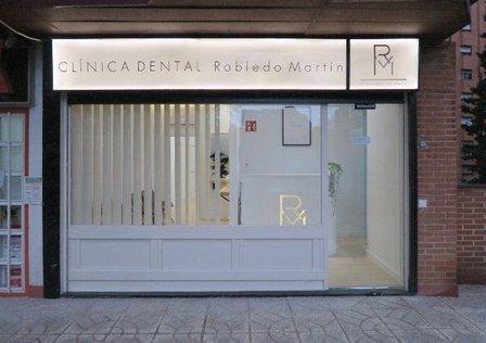 Clínica Dental en Madrid - Robledo Martín