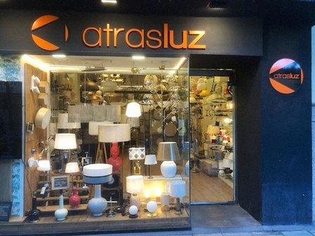 ATRASLUZ Iluminación