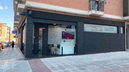 PlaySat Network. Oficina central. Servicio Técnico oficial Apple