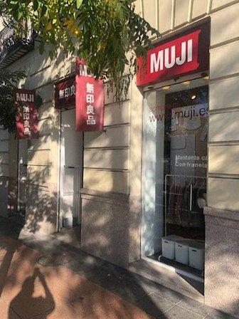 MUJI