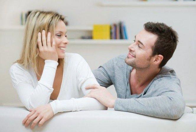 AMISTAD Y PAREJA