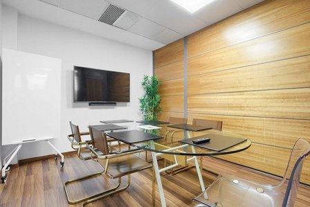 Almagro Business Center