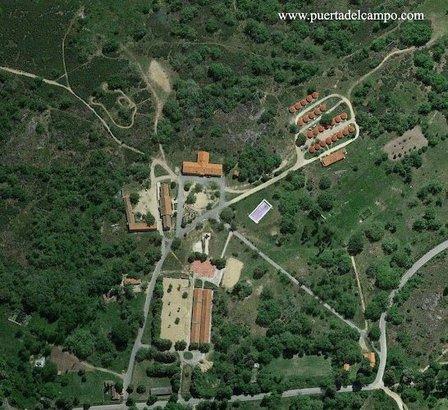 area autocaravanas - caravanas - campers puerta del campo