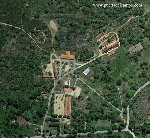 area autocaravanas - caravanas - campers puerta del campo