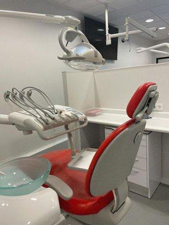Clínica Dental Universitaria EDE