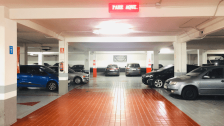 Parking Juan de Vera - Ibercaja Delicias