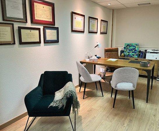 Clínica Doctor Riaza (Psiquiatría y Psicología)