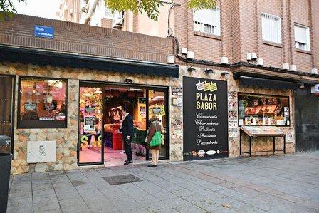 Carnicería pollería Lapetecible Plaza Sabor