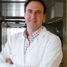 Victoriano Morales Gordillo | Dermatólogo privado en Madrid