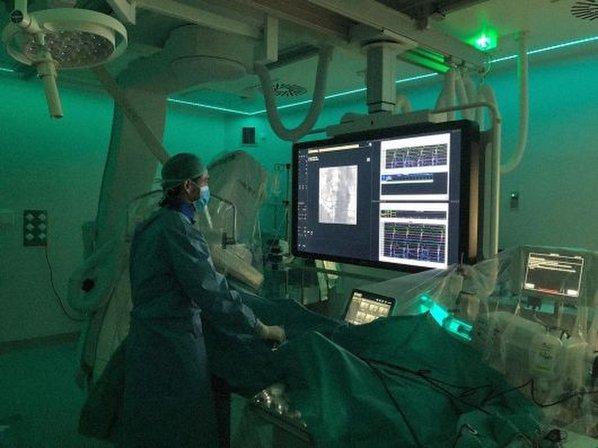 Dr. Juan Benezet Mazuecos, Cardiólogo