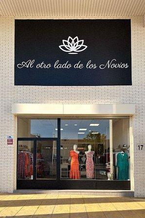 Al otro lado de los Novios