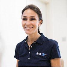 Dr. Laura Garcia Arana, Cirujano oral y maxilofacial