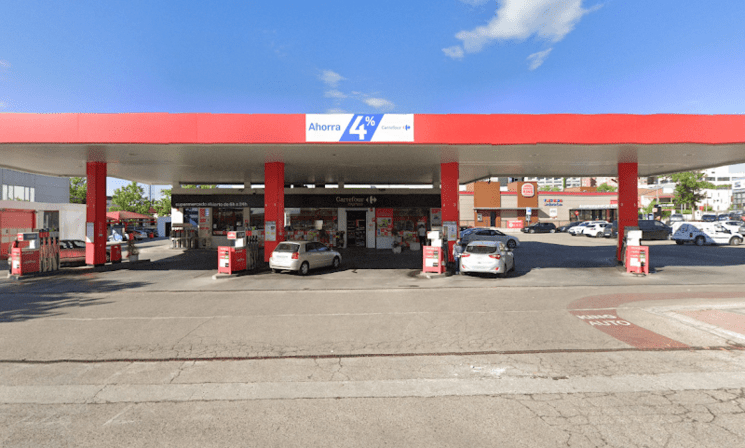 Carrefour Express EESS