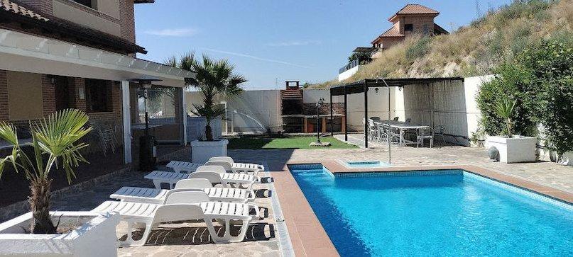 CASA JARDIN DEL VALLE
